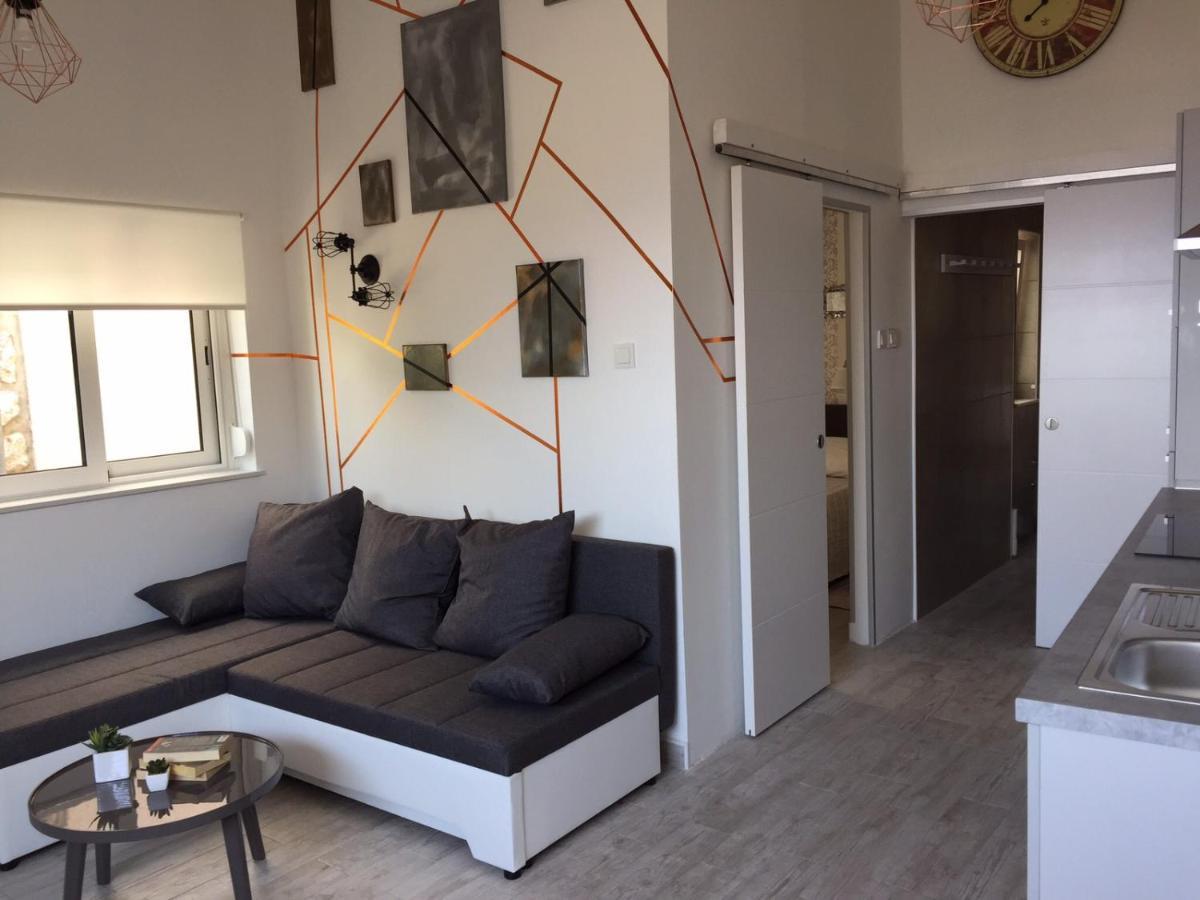 Apartments Novum Нови-Винодолски Экстерьер фото