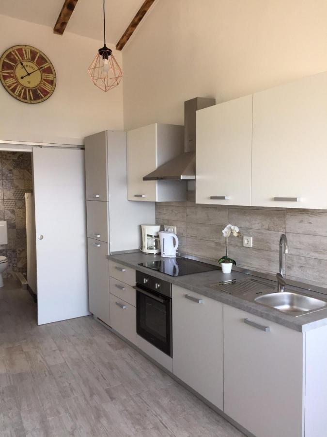 Apartments Novum Нови-Винодолски Экстерьер фото