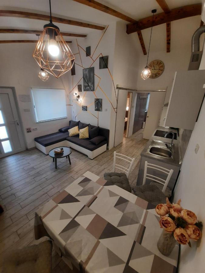 Apartments Novum Нови-Винодолски Экстерьер фото